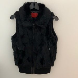 Fur vest